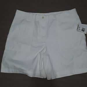 NWT JONES NEW YORK SPORT Shorts size 14